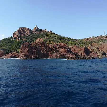 Cap Esterel Appartement Climatise Dans Le Centre Du Village Vacances Drammont Buitenkant foto