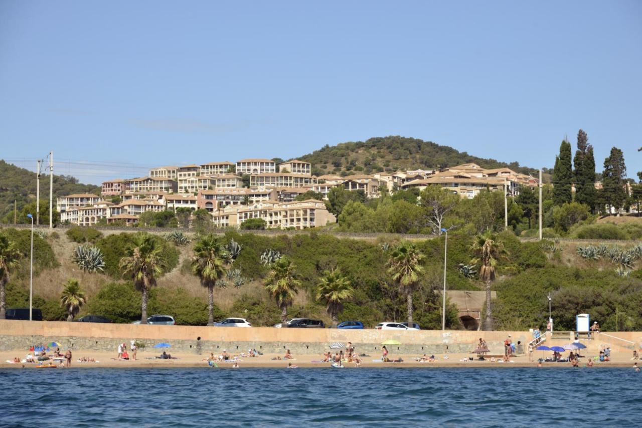 Cap Esterel Climatise Dans Le Centre Du Village * Drammont